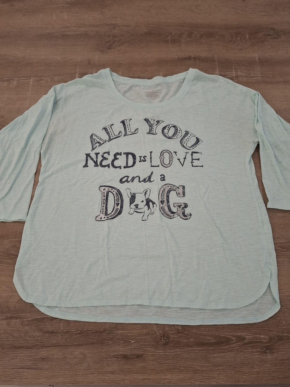 Sonoma Life + Style All You Need Is Love and a Dog Shirt Women's Large